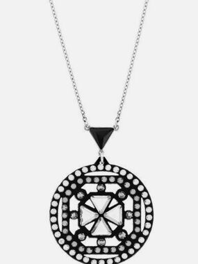 Swarovski Clear Crystal Pendant
BELLE GEOMETRIC SMALL Black